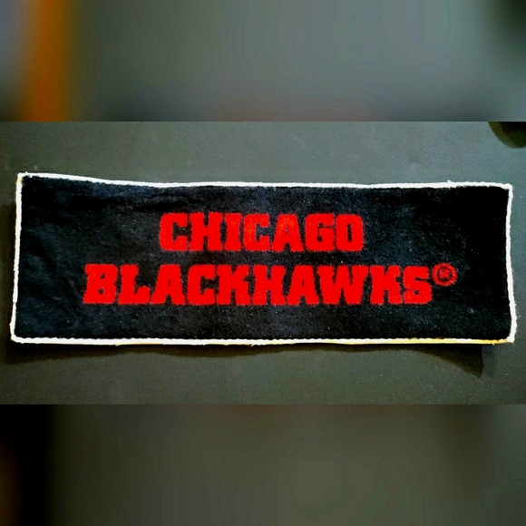 NEW (1) NHL "Chicago BlackHawks" Hockey Patch/Emblem/Appliqué! 11.5" x 4" Sew-On - Picture 5 of 5